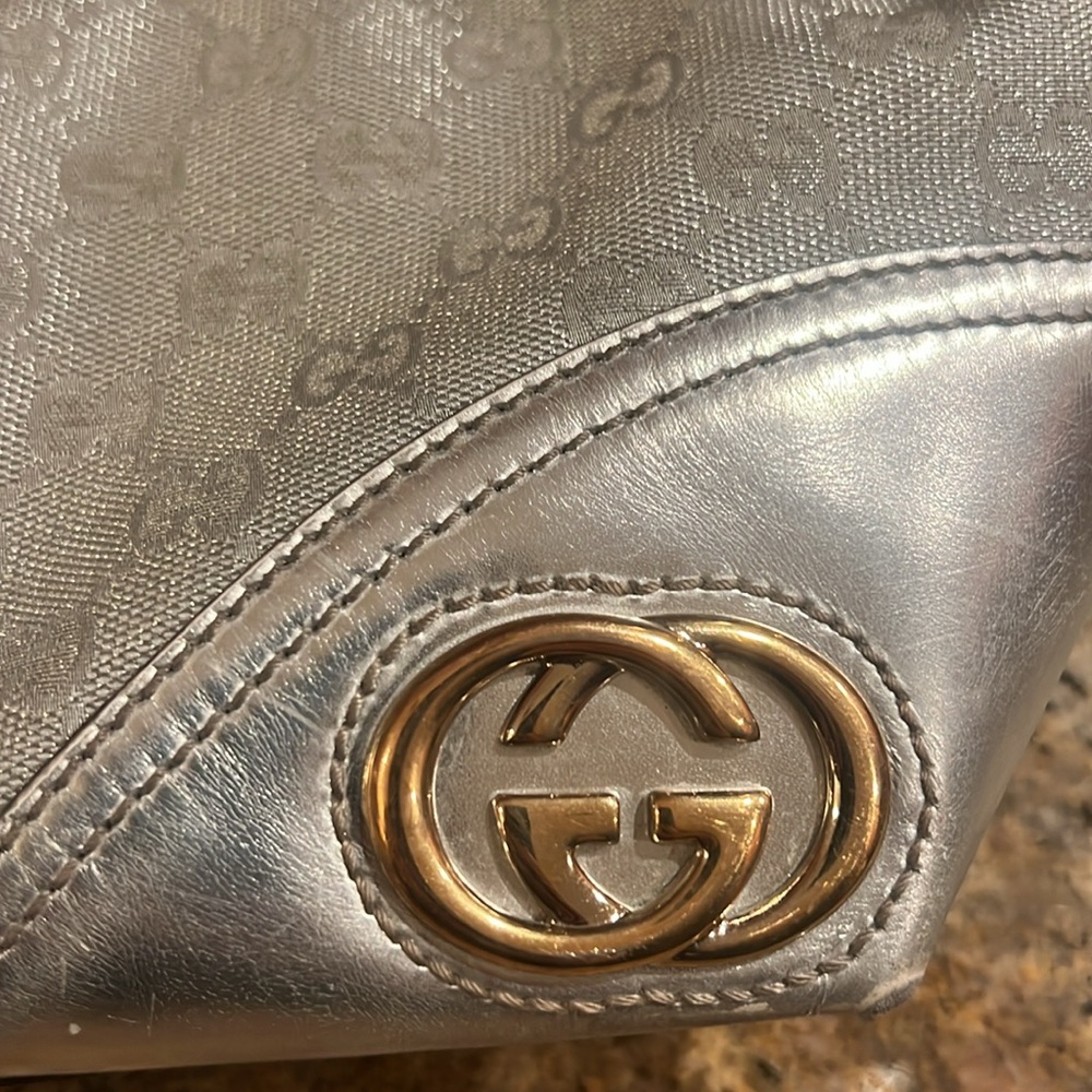 Authentic Silver Gucci medium tote bag. - Picture 8 of 8